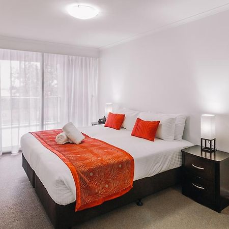 Newcastle Central Plaza Apartment Hotel Official Exterior photo